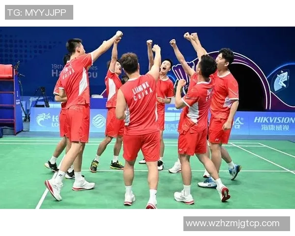 武汉羽毛球队的阵地战革新探索与实践：重塑竞技格局与团队协作新模式