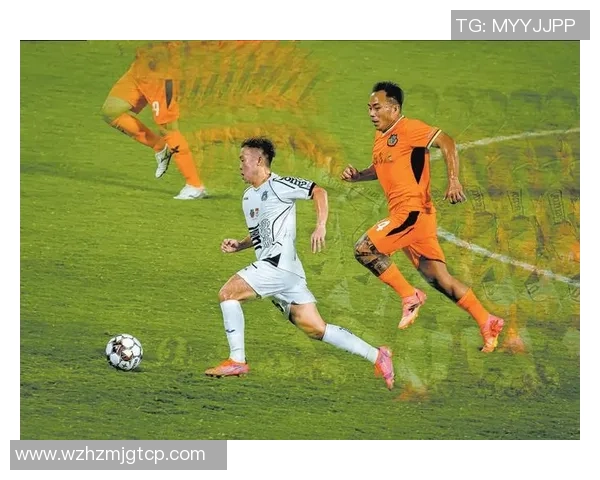 足球明星的可爱瞬间高清图片大集合让你领略他们的魅力与风采